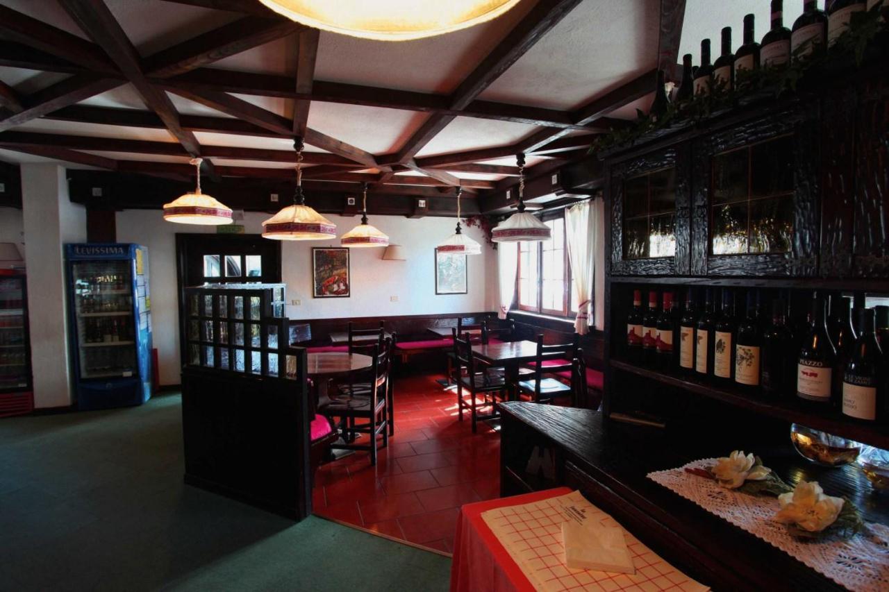 Hotel La Fontaine Oulx Zewnętrze zdjęcie