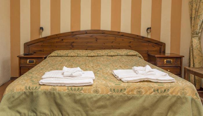Hotel La Fontaine Oulx Zewnętrze zdjęcie