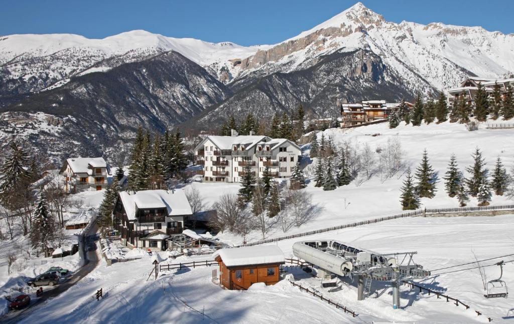 Hotel La Fontaine Oulx Zewnętrze zdjęcie